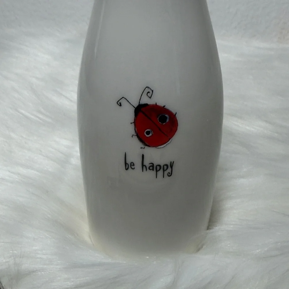 Set of 2 White Ceramic Ladybug Vase John Galt Brandy Melville Coin Pouch